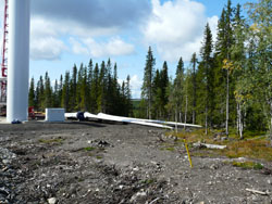 Järvsandberget F5. Vingarna som fattas.